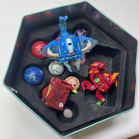 Bakugan Battle Brawlers Lot +10 Pieces Figures With Original Bakugan Metal Case - Picture 5 of 7
